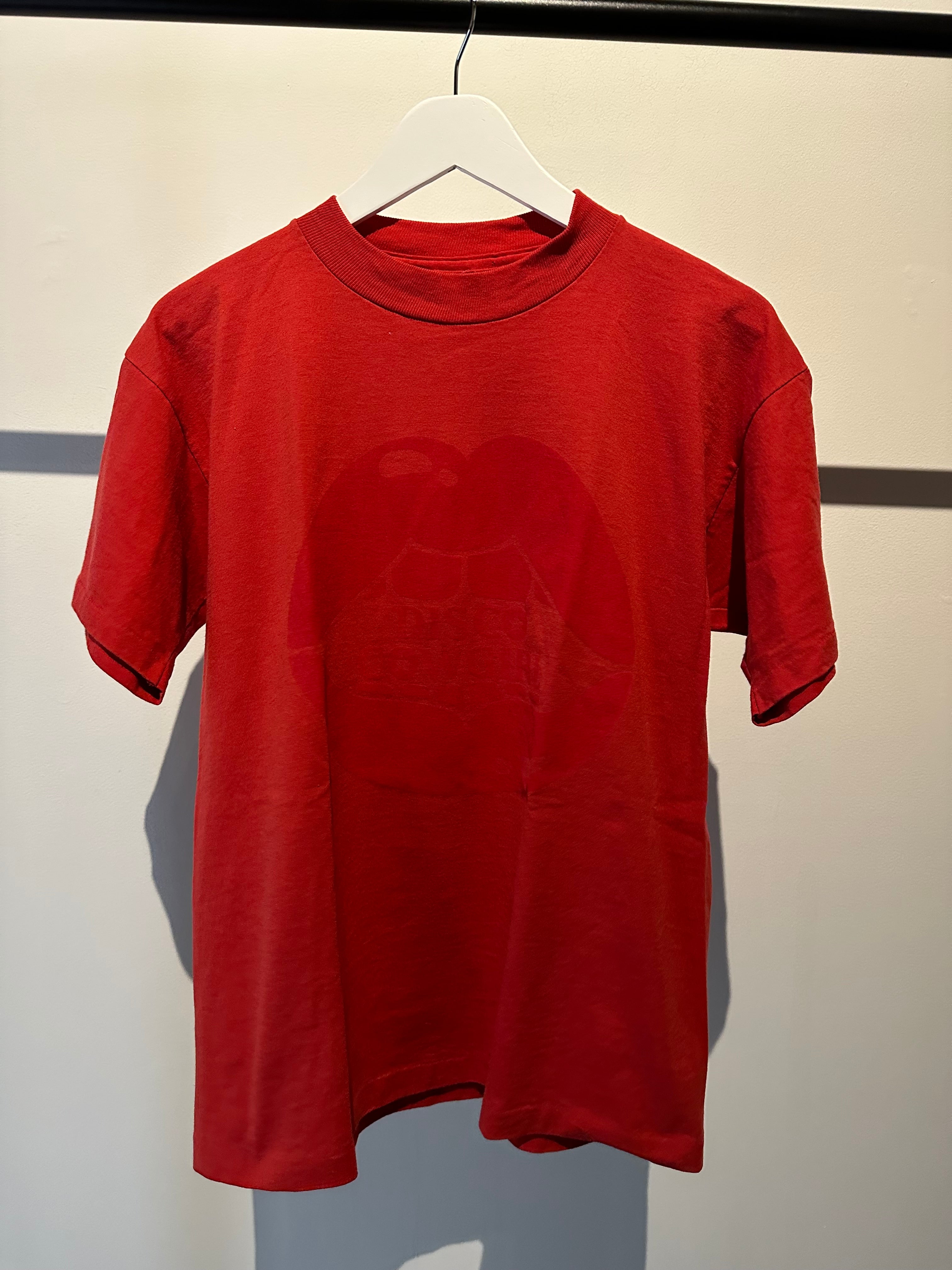Vintage Kiss Tee- red on red