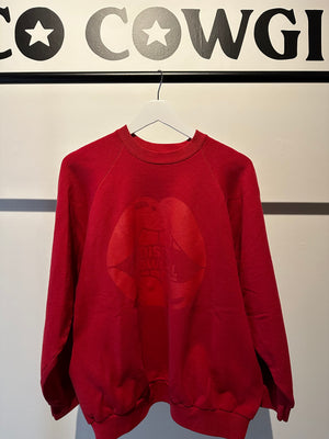 Vintage Kiss Pullover- red on red