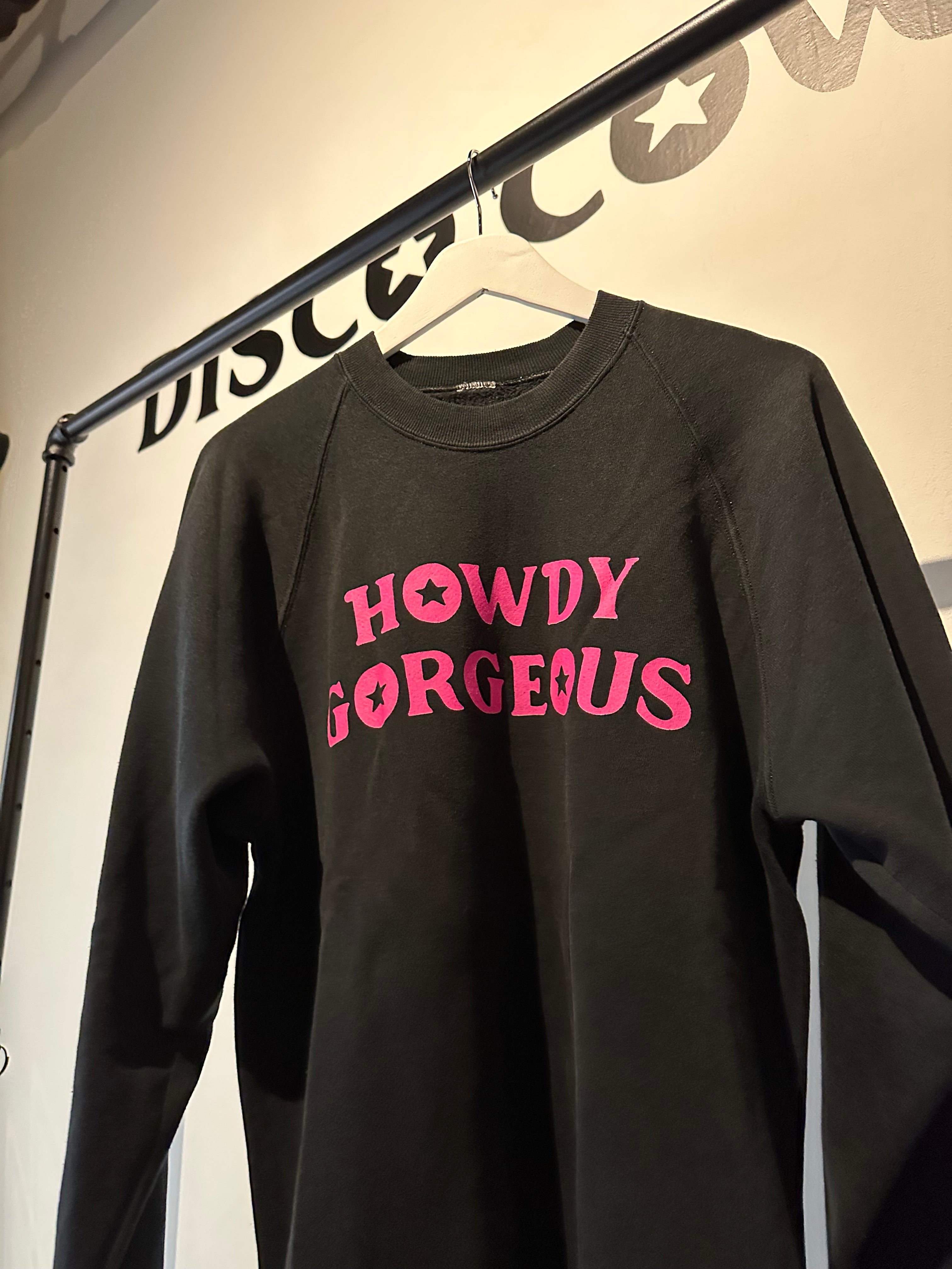 Vintage Howdy Gorgeous Pullover- pink on black