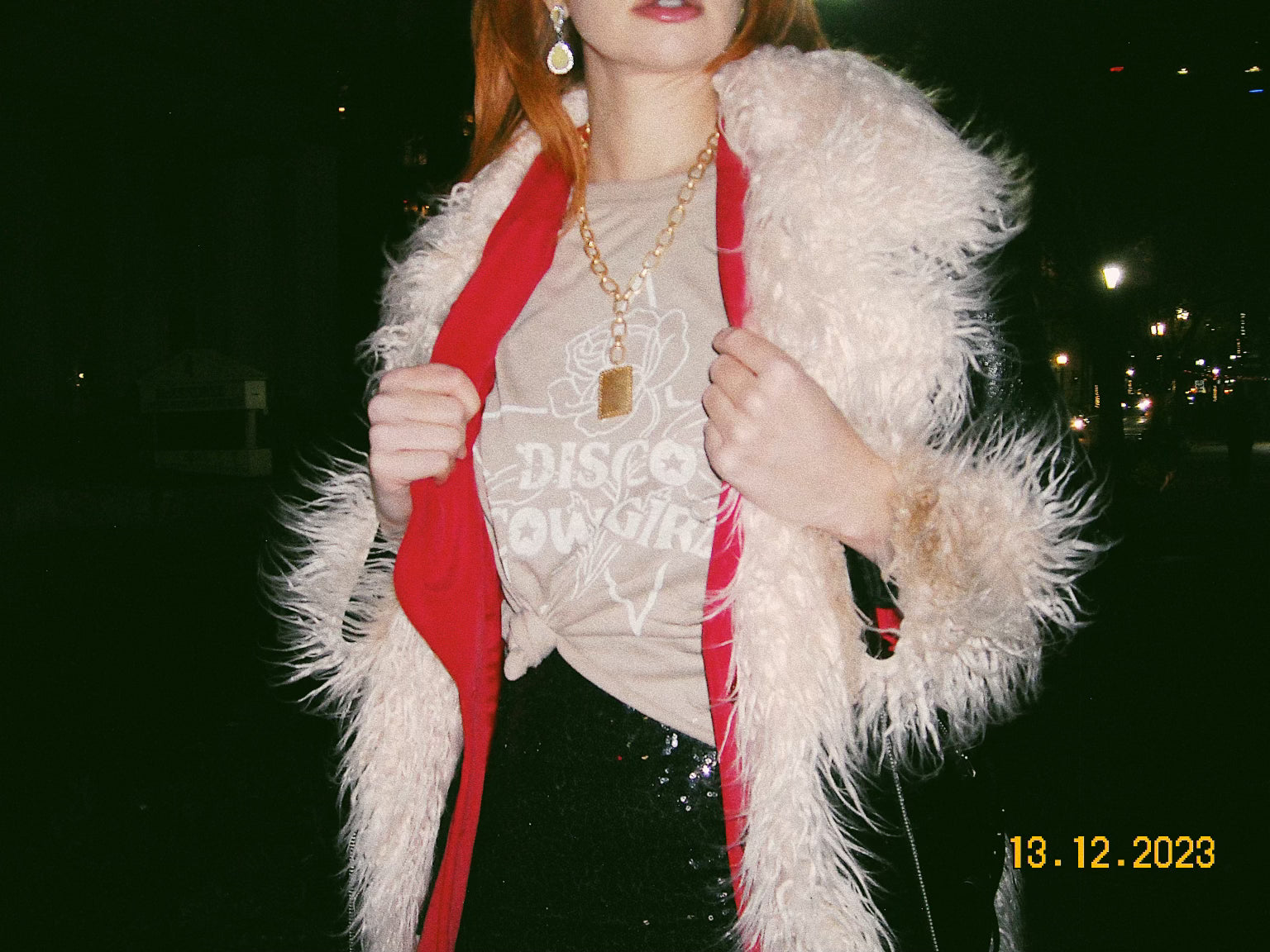 Cowgirl Tee- white on dust